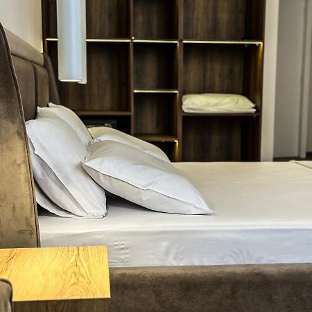 Alexander Rooms Durrës 외부 사진