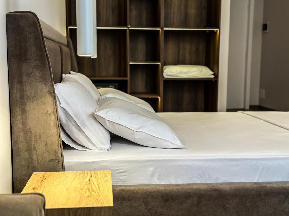 Alexander Rooms Durrës 외부 사진
