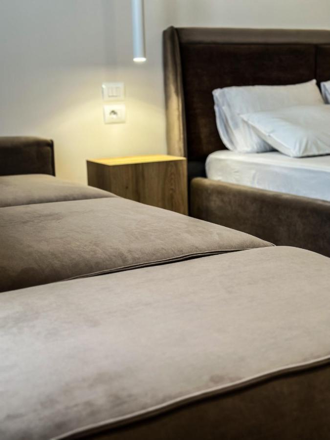 Alexander Rooms Durrës 외부 사진
